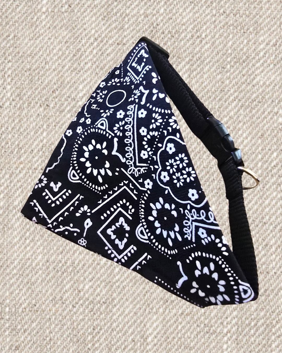 Bohío Yukiyu™ Adjustable Bandana Collar – Tropical Comfort Collection | Bohío Yukiyu™ Collar con Bandana Ajustable – Colección Tropical Comfort